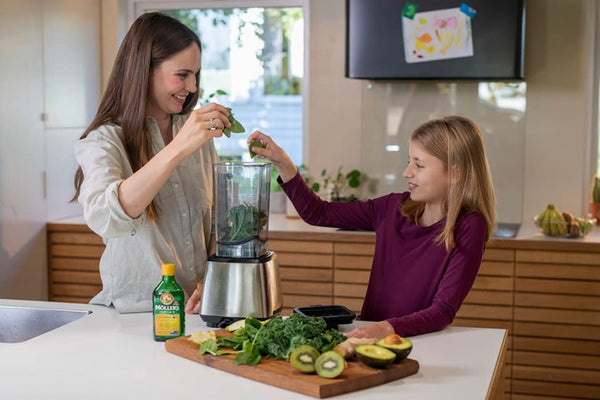 Möller's Omega 3 Lebertran Öl | Nordic Omega 3 Nahrungsergänzung mit EPA, DHA, Vitamin A, D, E | Superior Taste Award | Hochreiner natürlicher | 165 Jahre alte Marke | Zitrone | 500 ML