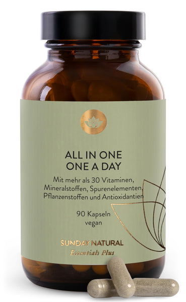 SUNDAY NATURAL® Multivitamin Komplex vegan - Premium All in One mit 30 A-Z Vitaminen und Mikronährstoffen - 90 vegane Kapseln, laborgeprüft und ohne unnötige Zusätze - Bodyshop-fit
